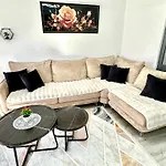 Hidden Gem Apartment