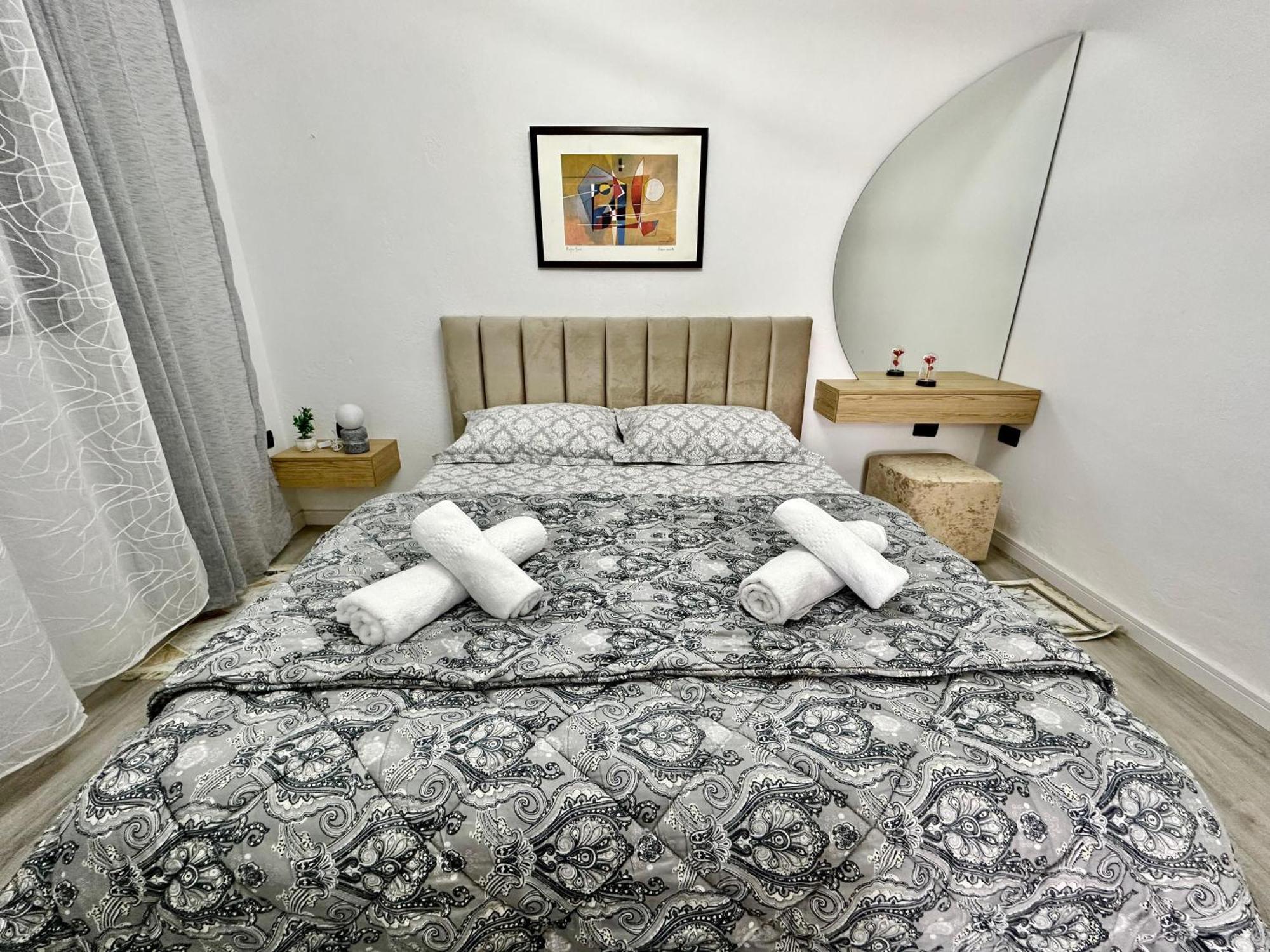 Apartment Hidden Gem Tirana